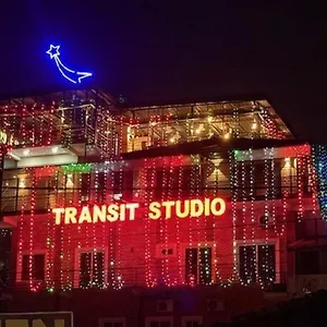  Apartment Transit